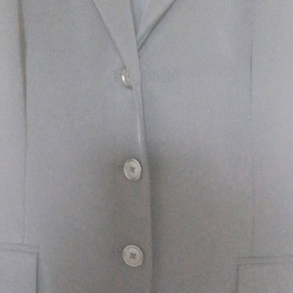 Pristine Tahari size 2 black blazer,jacket. - Picture 3 of 8